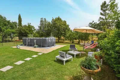 Image de Appartement 'Casa Al Vento' avec piscine privée, Wi-Fi et climatisation.
