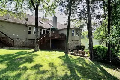 Image de 4 Bedroom Sleeps 10 with Huge Outdoor Space