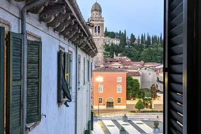 Image de Enchanting Verona - Piazza Isolo