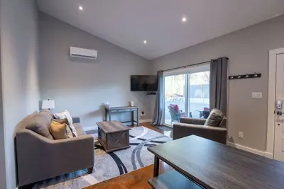 Image de modern new build 2 bdrm 2 bath