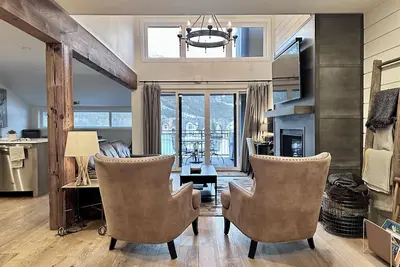 Image de Best Location! Ski-In Ski-Out - 3bd 2br - Copper Mtn Resort - HotTub, Sleeps 8