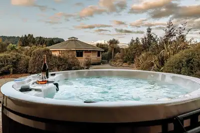 Image de Kaho – Ohakune Holiday Home with Spa