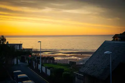 Image de Superb studio facing the sea! !