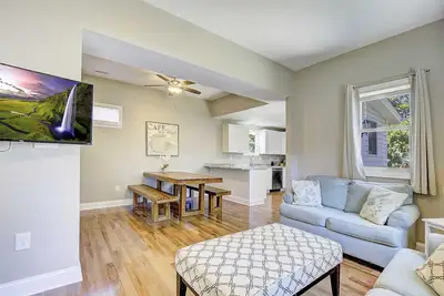 Image de Beautiful home in walkable beach town near Dc & Herrington Harbor Yacht Club!