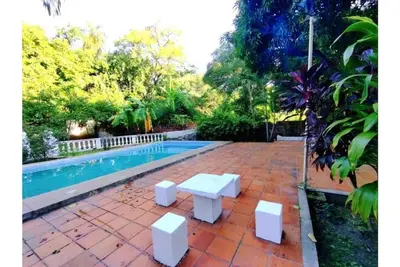 Image de Apartment with Pool View