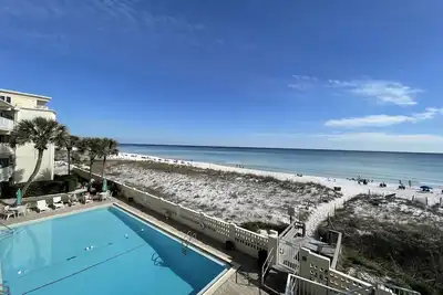 Image de Multi-day Discounts, Oceanfront, Pool, Bbq Grill, Laundry, Parking