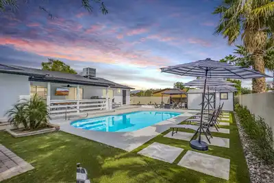 Image de New | Heated Pool, Jacuzzi, Casita | Near Kierland