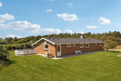 Image de Superbe maison à Ringkøbing avec sauna