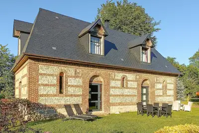Image de Maison confortable à Paluel avec WiFi