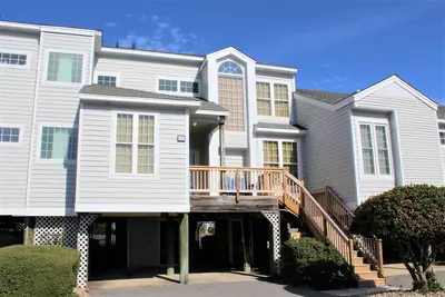 Image de Sextant Village 504, One-Of-A-Kind Rental in Sextant Village