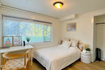 Image de Private 2bd 1ba close to Microsoft temple