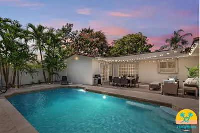 Image de Villa Blanca 5 bedroom 3 Bath with Heated Pool & Bbq