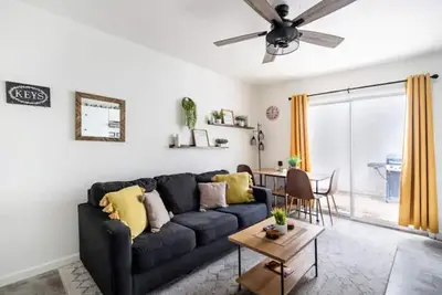 Image de Southern 4br w/ Yard – Bloom & Gather Outdoors!