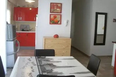 Image de Appartement F2 climatisé, balcon, proche Thermes d'Amélie-les-Bains