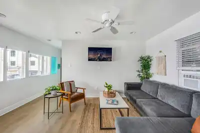 Image de Steps to the Beach, Main St. & Pacific City - 1br