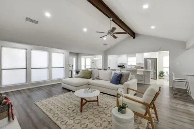 Image de Candleridge Casa - Newly Remodeled 4-Bd Hidden Gem