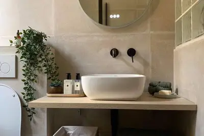 Image de Appartement hyper centre 5 min du rerA et a 25 min de Paris centre