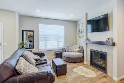 Image de Updated Madison Area Home, 12 Mi to Downtown!