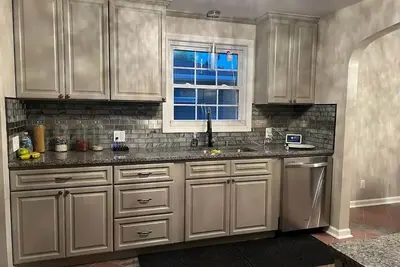 Image de 《¤》Your Own New brick house 10 minutes from downtown or Bills stadium