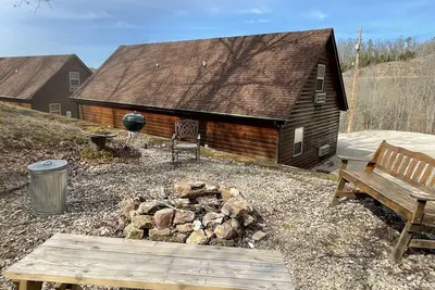 Image de Hillside Hideaway East just 1/2 mile from Current River!