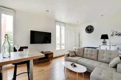 Image de Magnifique studio neuf (aux portes de Paris)