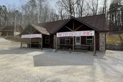 Image de Hillside Hideaway West just 1/2 mile from Current River!