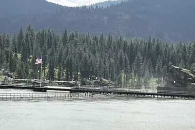 Image de Waterfront Cabin in the center of Thompson Falls! !