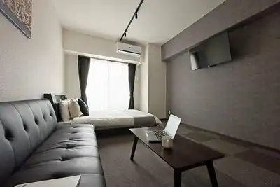 Image de Well Furnished with balcony Apt for 3 Ppl