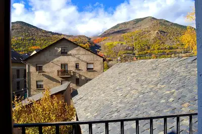 Image de Apartment with views and central in Esterri