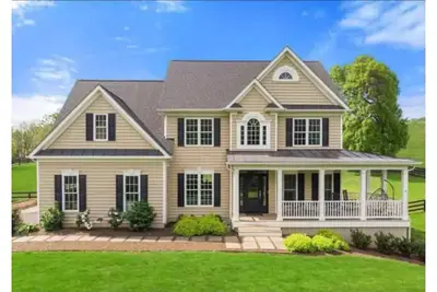 Image de Large Modern House, Wine Country, Delaplane, Va