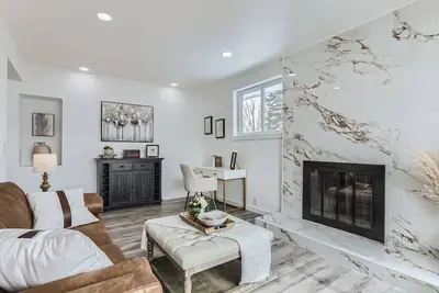 Luxurious getaway near Olde Town Arvada