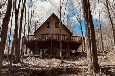 Image de Lake Wallenpaupack Family Chalet with Lake Views