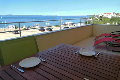 Image de Apartments Ema - Superior Two-Bedroom Apartment with Balcony and Sea View (A3)