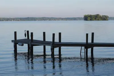 Image de One of the most beautiful spots on east side of Cayuga Lake. New renovation.