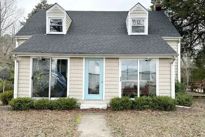 Image de Rappahanock Riverfront Cottage