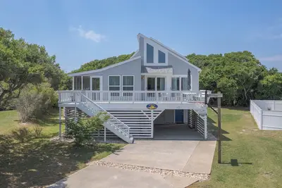 Image de Pet Friendly oceanside home in Duck with Private Pool