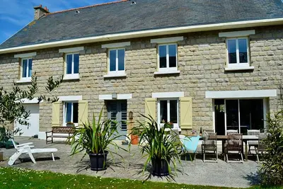 Image de Villa Bouline –  plage de Pors Carn à 3' à pied – confortable pour 10 personnes