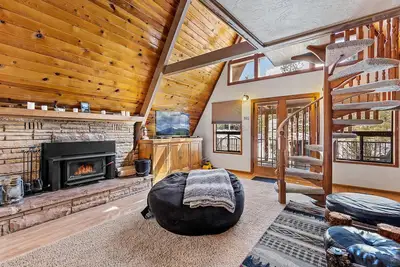 Image de A-Frame in the Pines – Flagstaff Adventure Base
