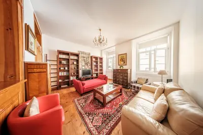 Image de Classic Family Friendly Central Apartment in Baixa