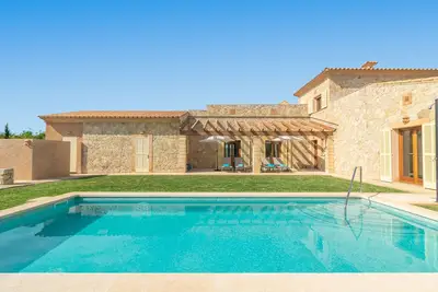 Fetget-Can Bosco - Nice country house with private pool close to the beach. Free WiFi