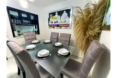 Image de Comfortable & Safe Apartment