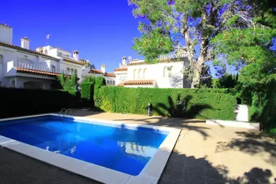 Image de Maison de vacances Miami-Platja pour 1 - 6 personnes avec 3 chambres à coucher - Maison de vacances