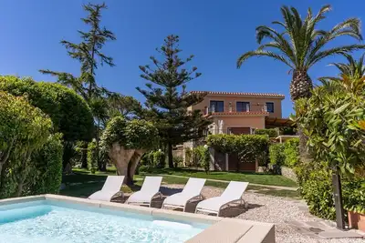 Image de Villa Solatia Sea View 2 Pools Garden Parking in the Center of the Country