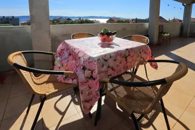 Image de Apartments Suzana - Two Bedroom Apartment with Sea View