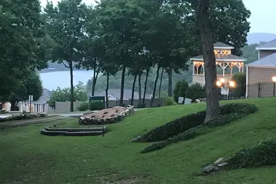 Image de A Little Spot of Heaven on Table Rock Lake in Kimberling City near Branson, Mo.