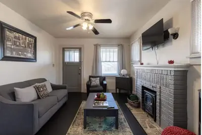 Image de Home close to Downtown, Sloan's Lake, Mountains