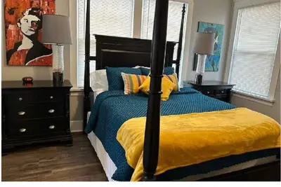 Image de Colorful, Cozy and Comfy