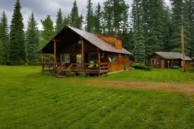 Image de Dog Friendly Creekside Property close to Vallecito Lake minutes to Durango and so much adventure out the front door