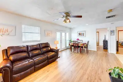 Image de Corpus Christi Extended Stay - 7 Mi to Beach!