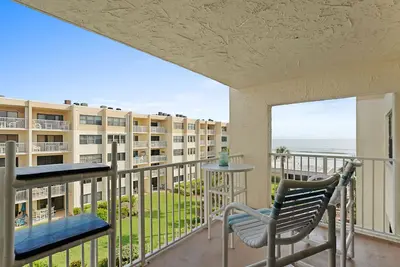 Image de Castle Reef 416 stunning views and recently remodeled!